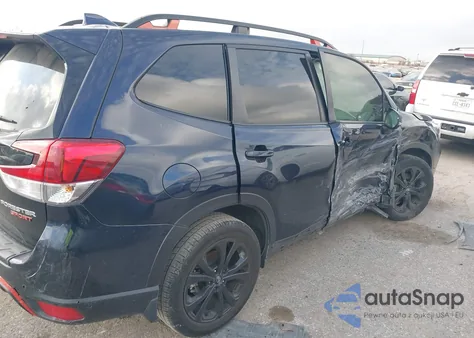 2021 Subaru Forester Sport z USA, uszkodzony, nr VIN JF2SKARC6MH577615